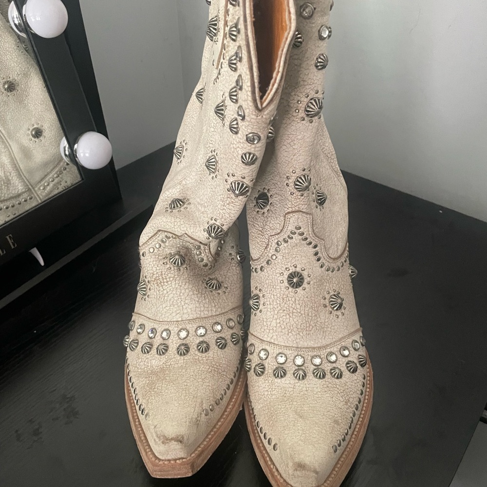 Old Gringo Studded Tan Heeled Boots